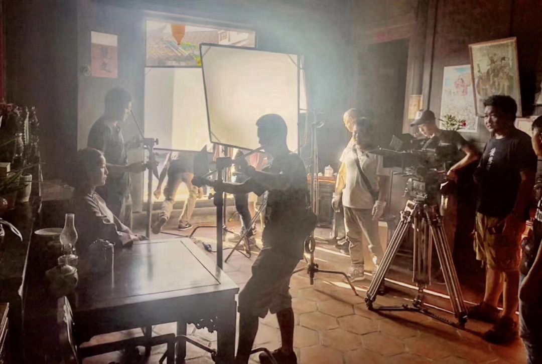 偷来的人生 视频海报