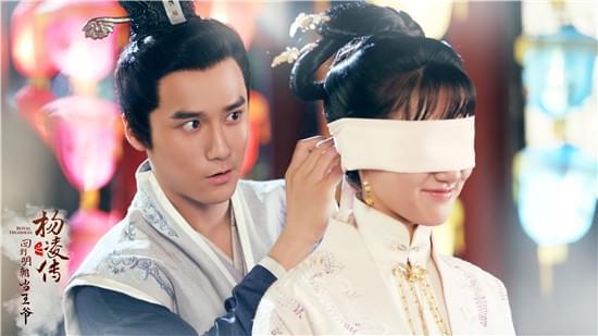 偷窥者 视频海报