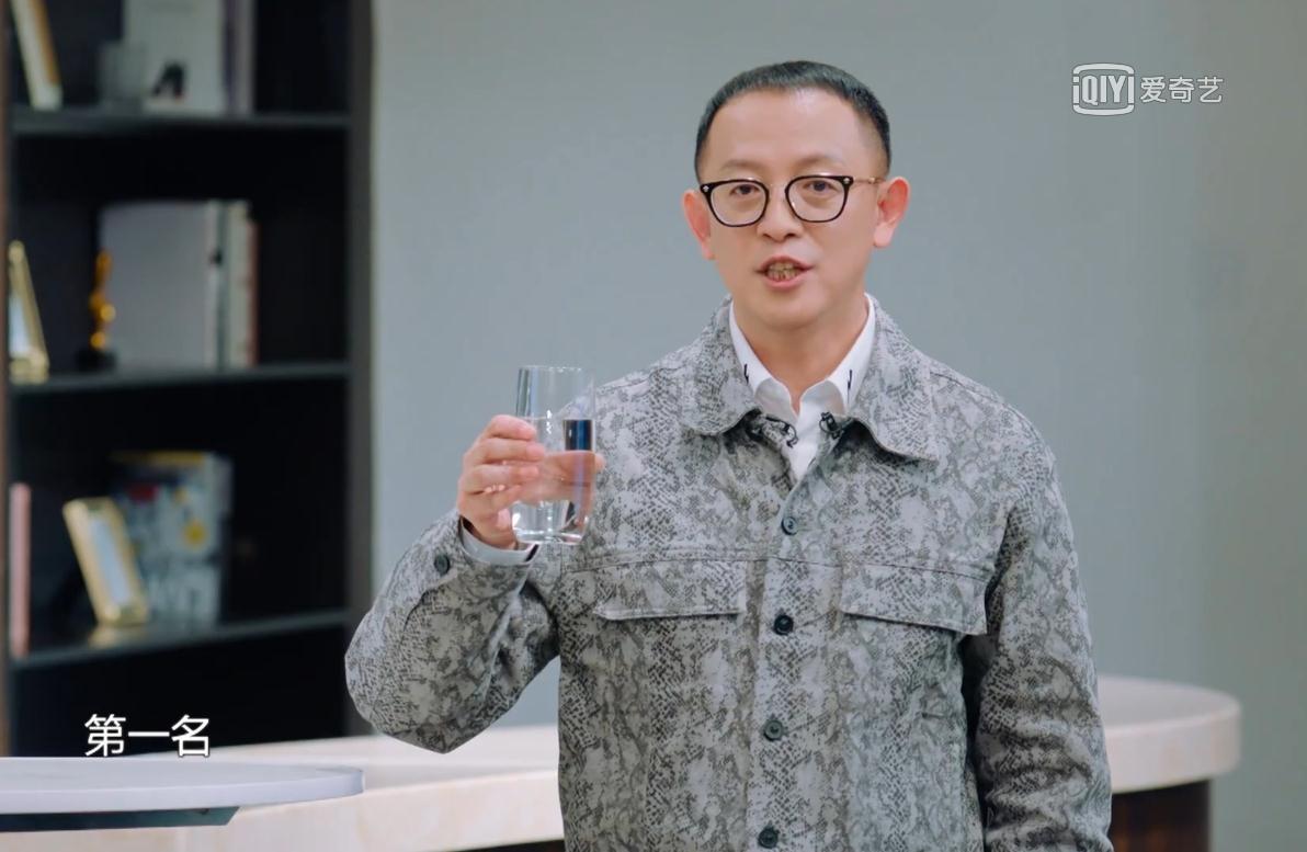 似曾不相识 视频缩略图