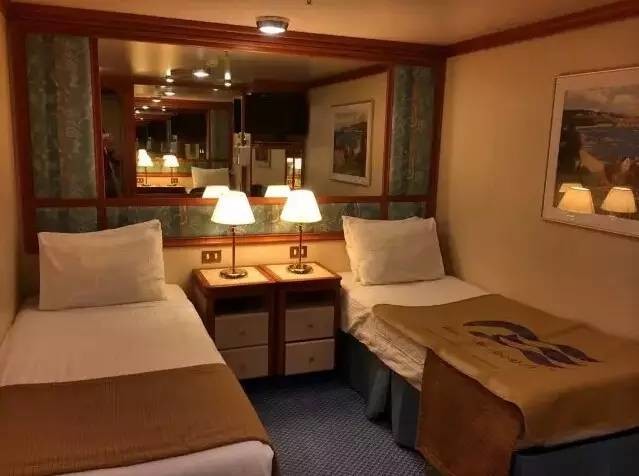 伯顿先生 视频缩略图