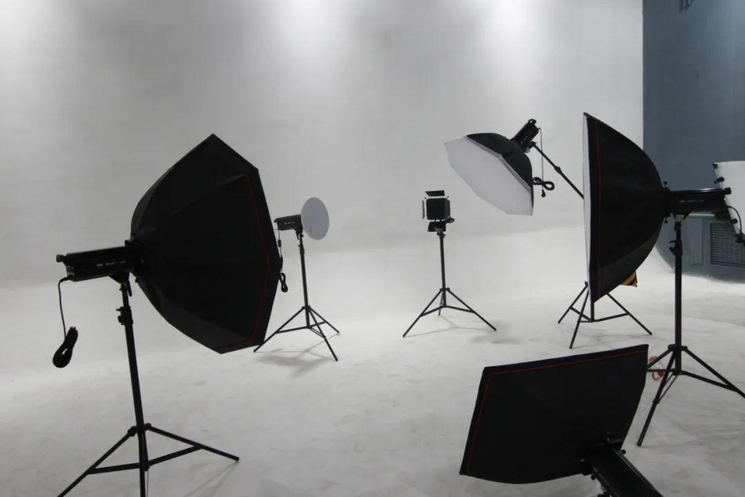 伊比利亚的派对 视频缩略图