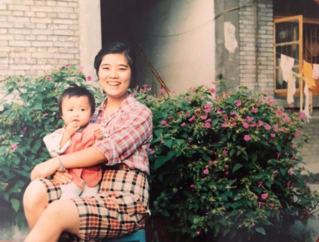 僵尸高校2 视频主图