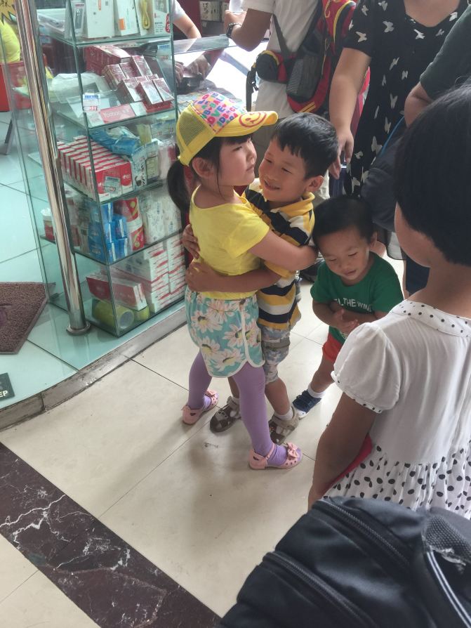 兄弟，请注意 视频缩略图