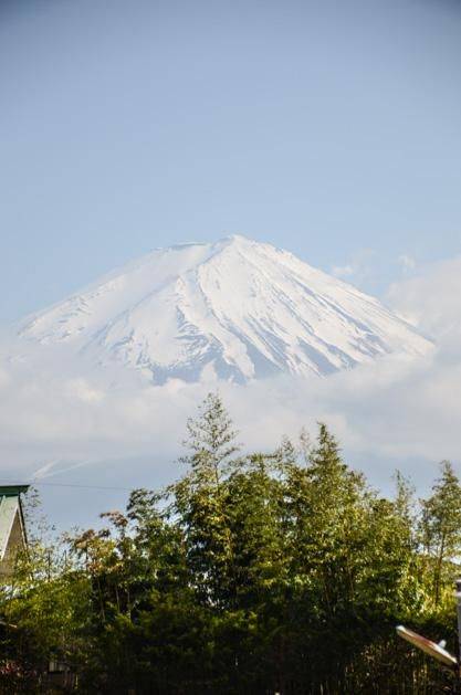 他的三个女儿 视频缩略图