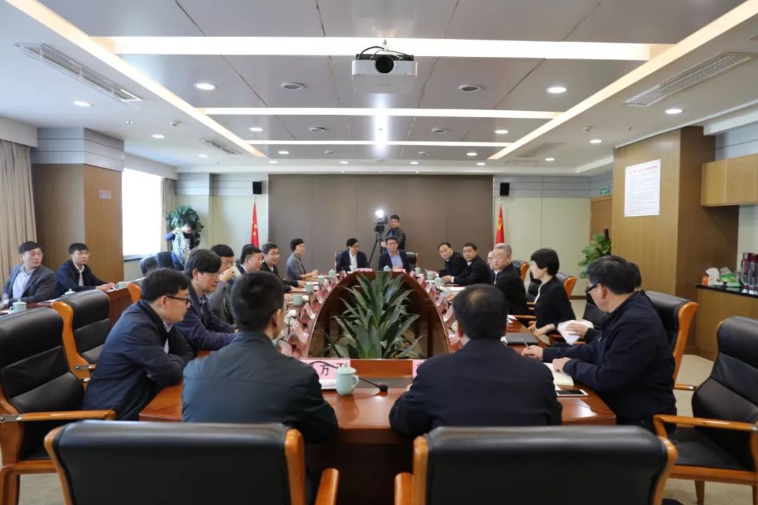 佩剑将军 视频缩略图