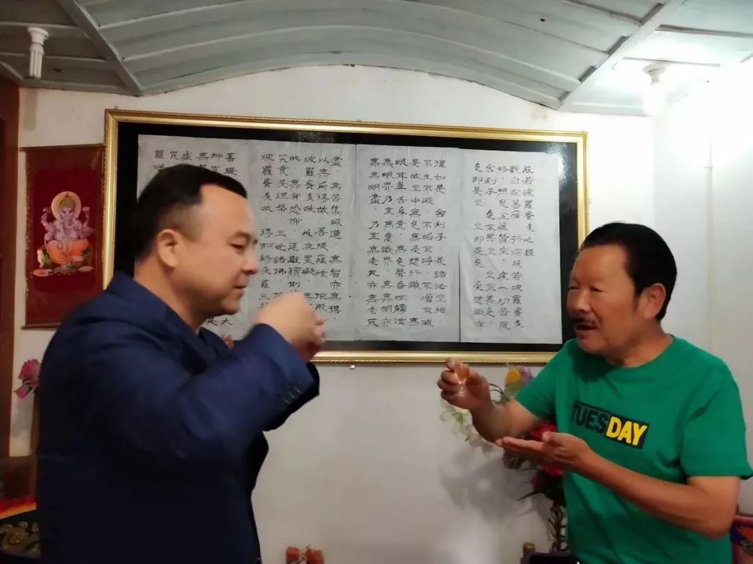 代号巴德 视频主图