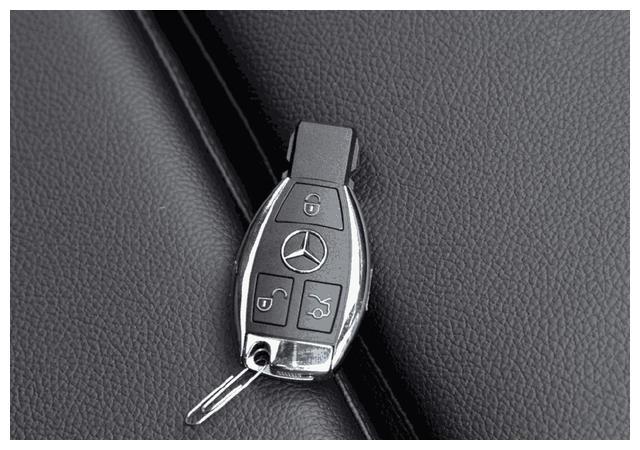 作家的洞穴 视频缩略图