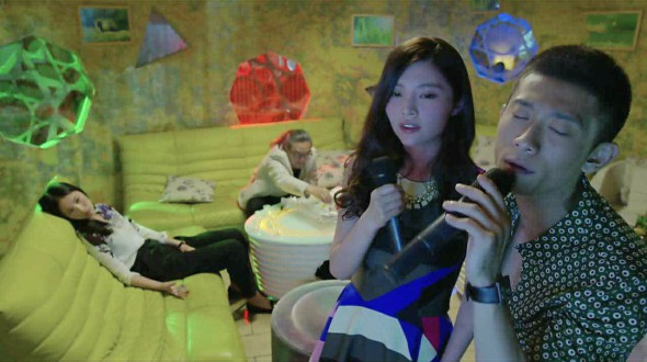 僵尸高校2 视频海报