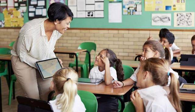 你本应离开 视频主图