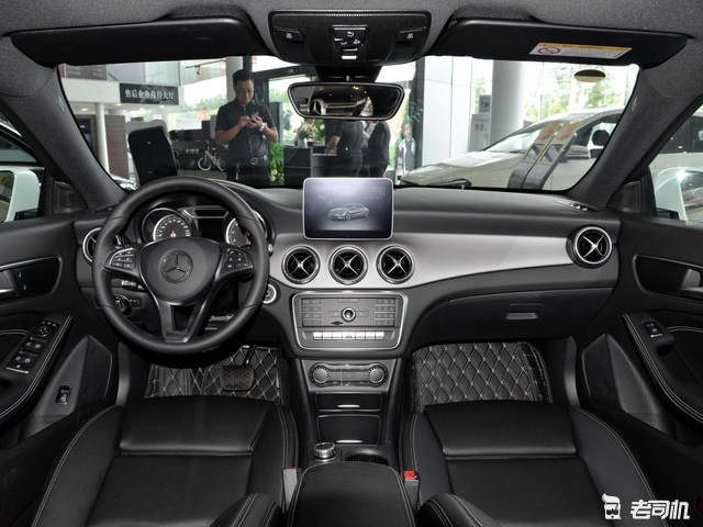 偷情别墅 视频缩略图