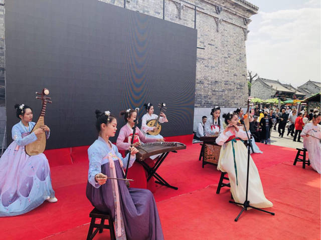 催眠大师 视频缩略图