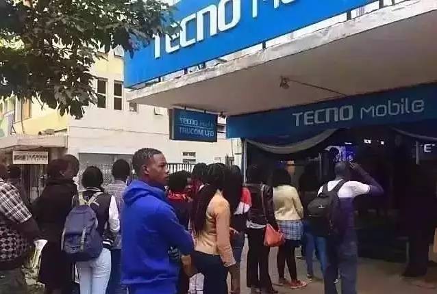 假偶成真 视频缩略图