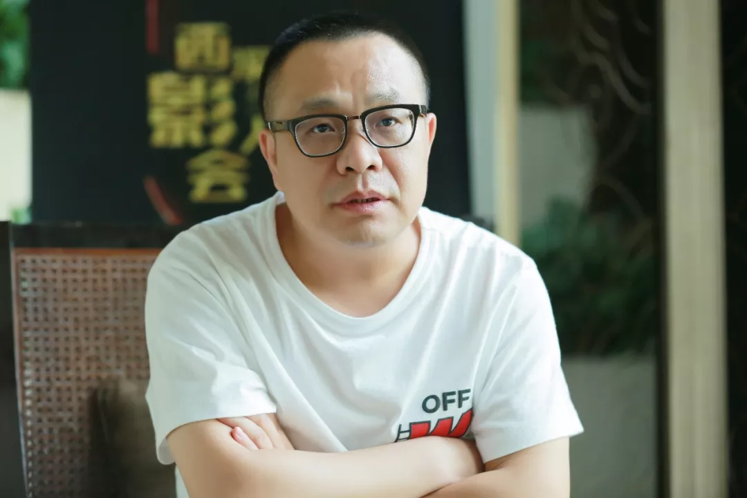 偷天换日 视频主图