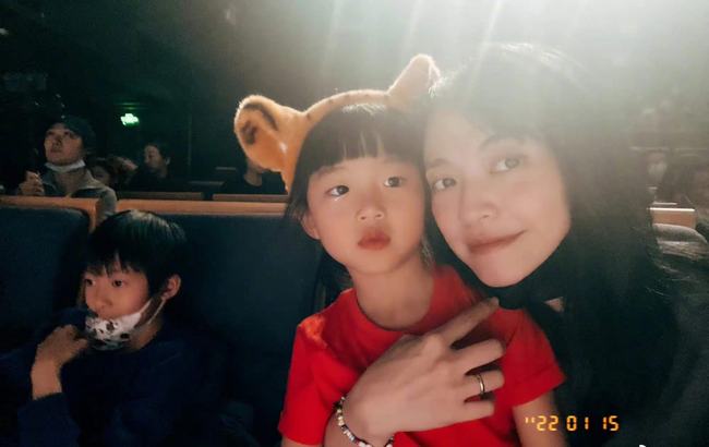 冰封侠：时空行者 普通话版 视频缩略图